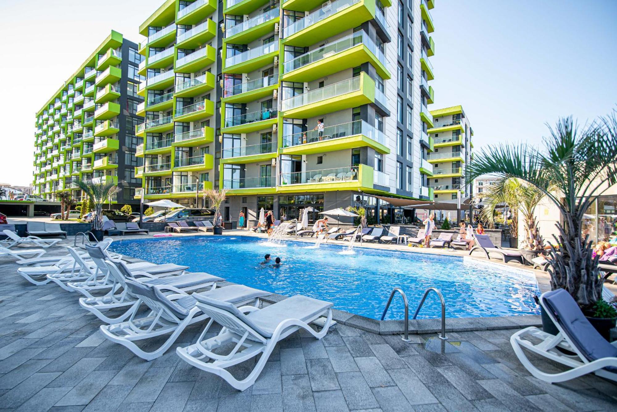 Aquamarine - Pool & Spa Beach Resort Navodari Bagian luar foto