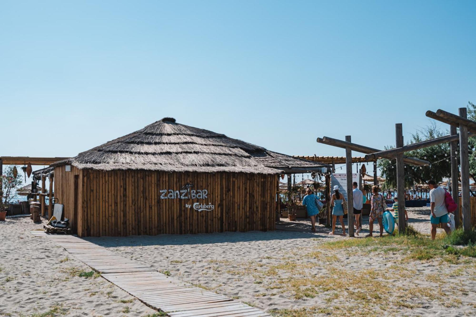 Aquamarine - Pool & Spa Beach Resort Navodari Bagian luar foto
